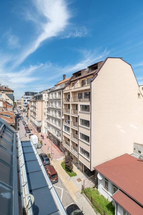 Large Terrace In Old Center Of Sofia By Flat Mаnager Sófia Exterior foto